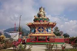 Bhutan Cultural Tour – Traditional Bhutanese Architecture and Painted Farmhouses in Bumthang Valley
