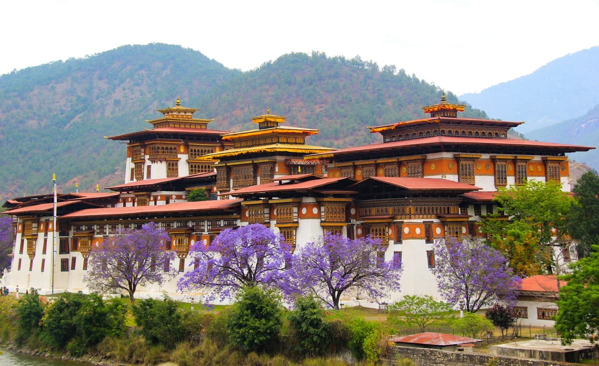 Punakha Dzong Bhutan – Fortress Monastery at the Confluence of Pho Chhu and Mo Chhu Rivers in Punakha Valley